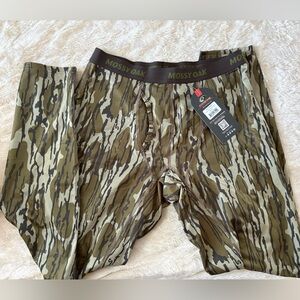 Mossy Oak Camouflage Baselayer Bottoms